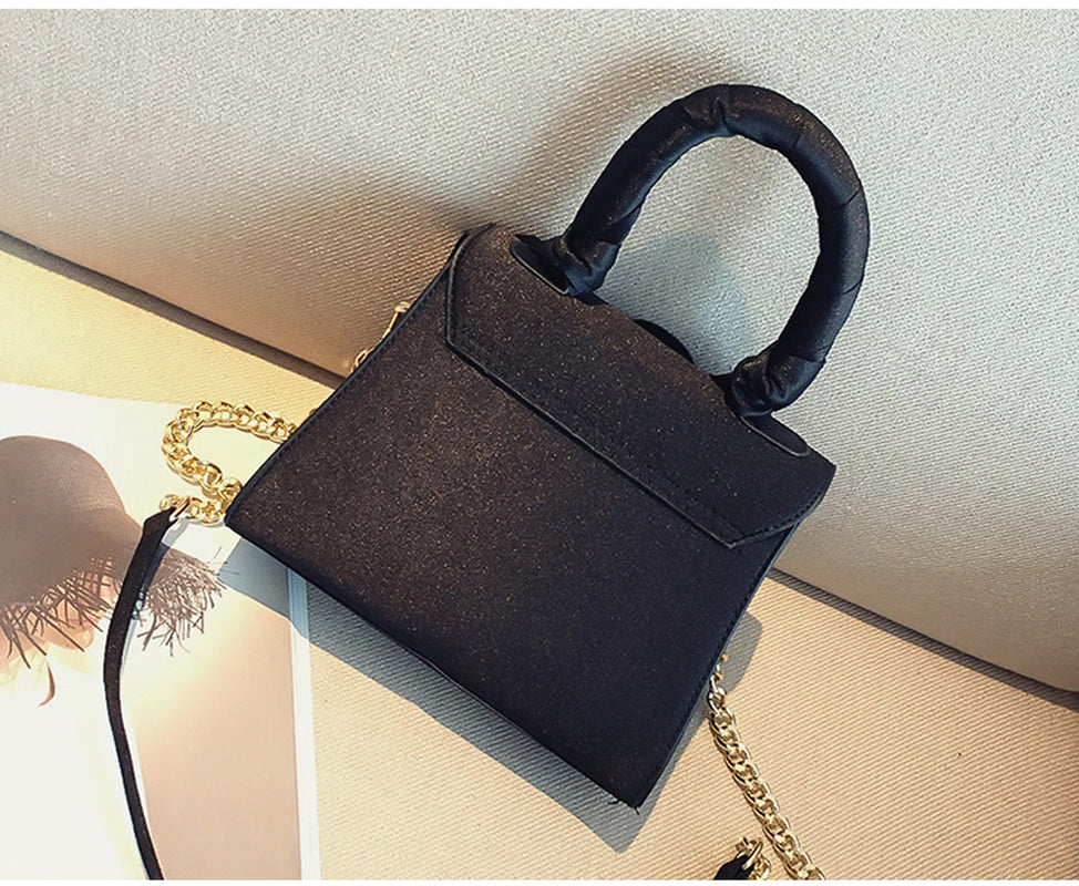 Bow Diagonal Handbag